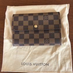 Louis Vuitton Damier Ebene wallet