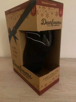 New in Box Women’s  Slippers