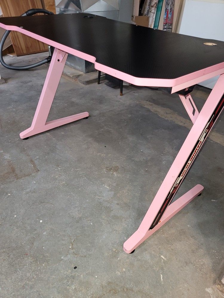 Gaming Desk