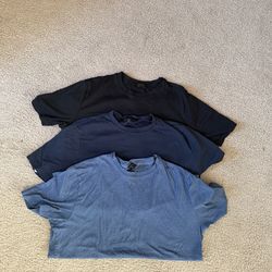 Hollister Keans & Banana Republic T shirt s