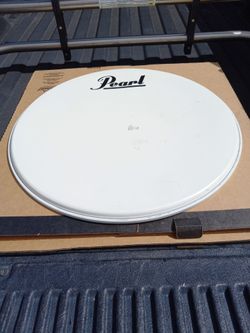 Pearl Logo Bass drum head