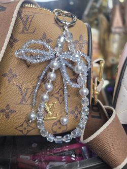Bow And Pearl Bag/phone Charm