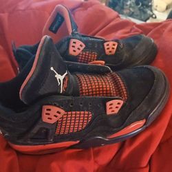 Jordan 4's