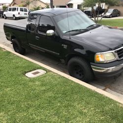Ford F-150 Xlt