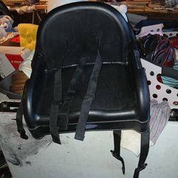 Buster Seat
