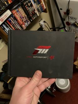 Forza Motorsport 4 collectors edition book