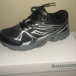 New Sauconys Size 6.5