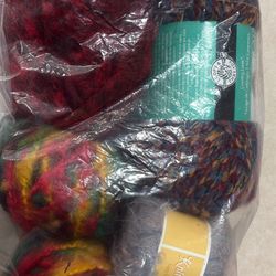 – Colorful & Fuzzy Novelty Yarn Bundle