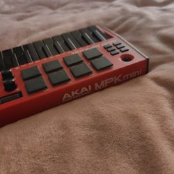 Akai Mini MPK