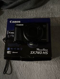 Canon SX740HS