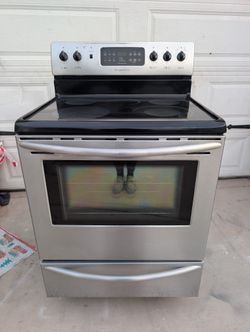 Frigidaire stove. Can deliver