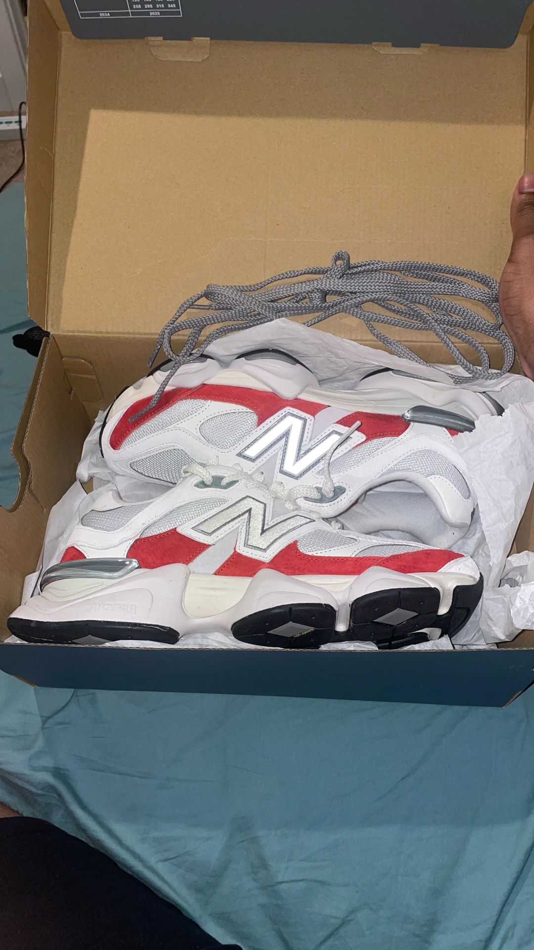 New Balance 9060