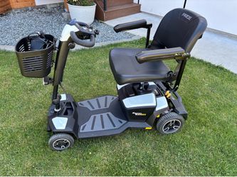 Mobility  scoote