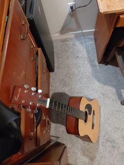 Vintage Concerter acoustic guitar