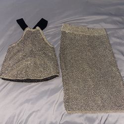 gold outfit