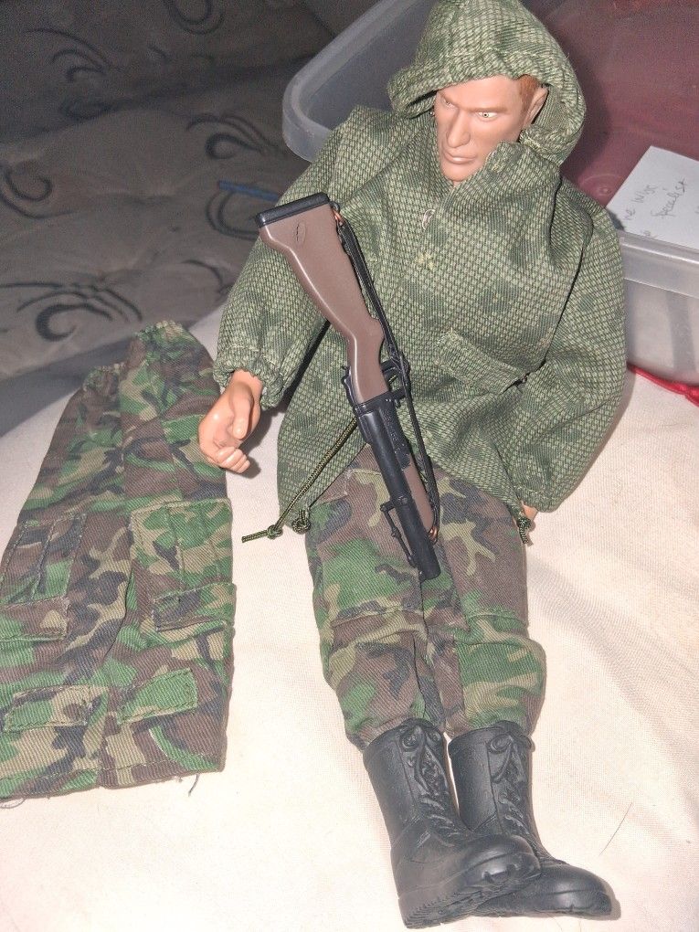 Marine Wbc Specialist 12" Action Figure