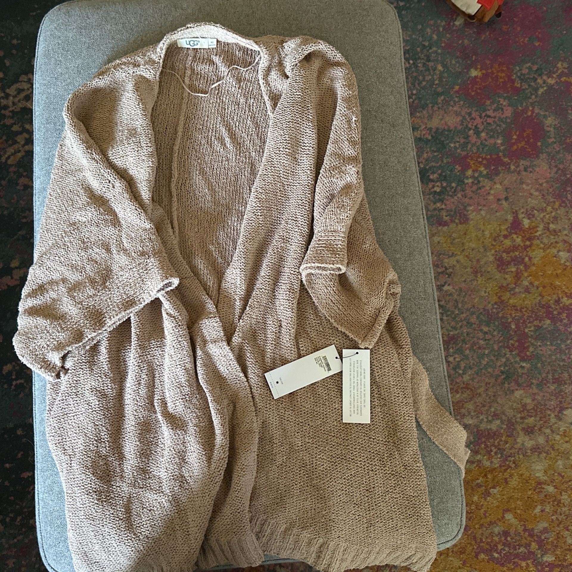 New With Tags Ugg Kennedy Poncho