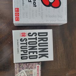 🎴 3 Card Games for the Price of 1 – Like New –