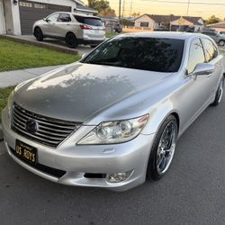 2010 Lexus LS 460
