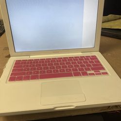 Apple MacBook A1181 MB881LL/A 13" (White)