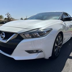 2016 Nissan Maxima