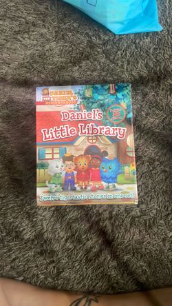 Never used !!! 12 book