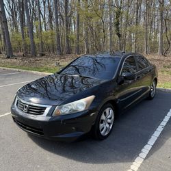 2010 Honda Accord • EX-L Sedan 4d