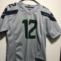 Seattle Seahawks Football Jersey Boy's Gray Blue NFL #12 Fan Size Large