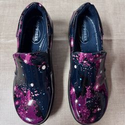 Easy Works by Easy Street Anti-Fatigue Clog Purple Celestial size 5'M EUC