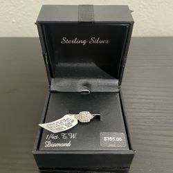 Sterling Silver 1/4 Carat T.W. Diamond Twist Ring