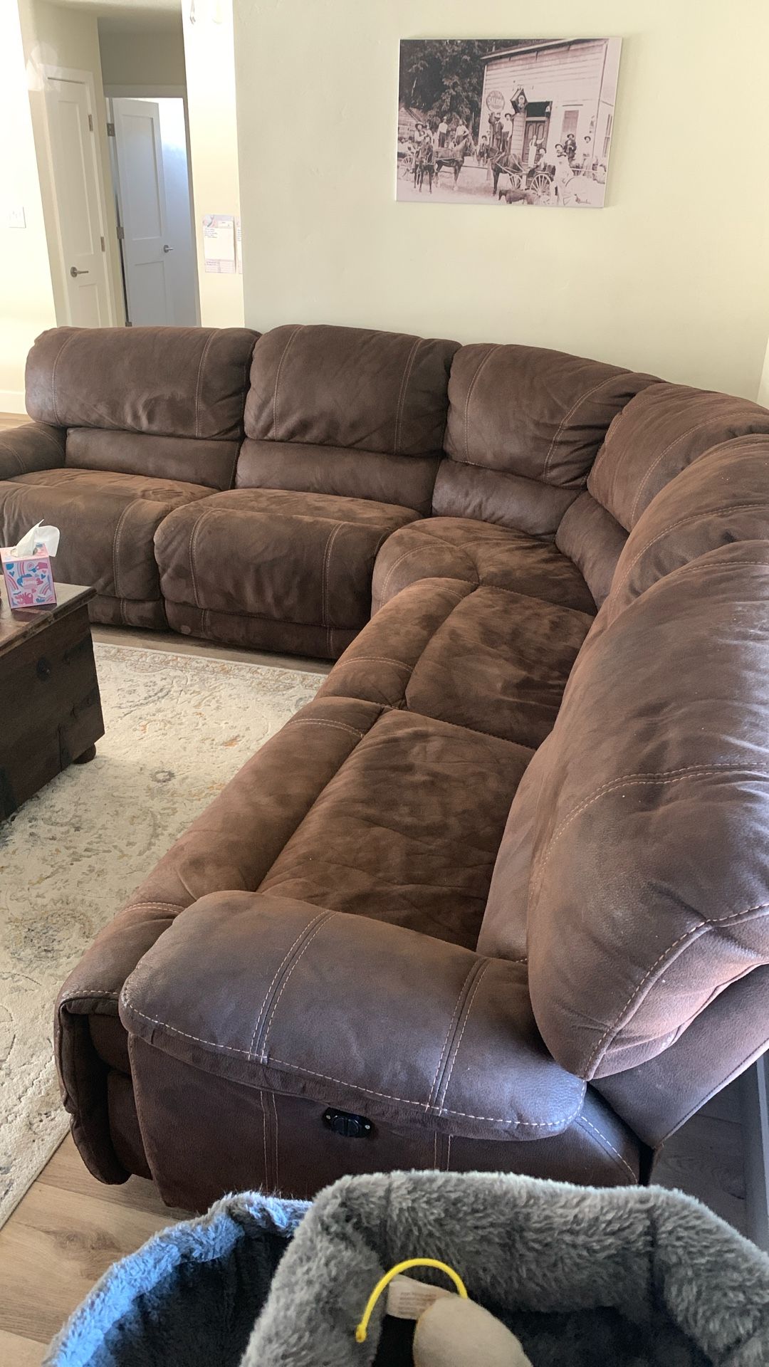 Power Reclining Sectional Sofa
