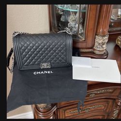 New Chanel Boy Caviar Bag Large 