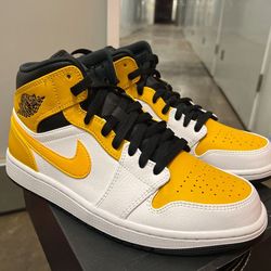 Air Jordan 1 Mid Size 9