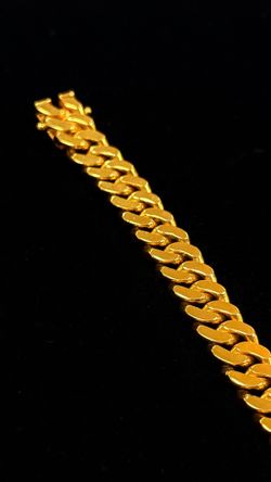 18k 63.7G Cuban bracelet