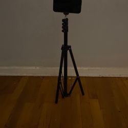 Tripod Stand 2ft High