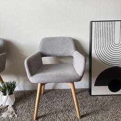 Modern Light Gray Accent Chairs – Minimalist & Stylish 