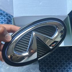 Q50 Rgb/ Led Logo