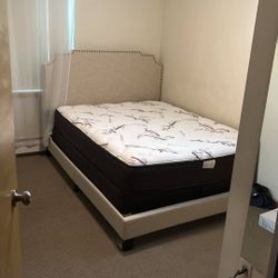 Se Vende Cama Quenn Totalmente Nuevo 