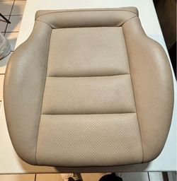 08-14 Mercedes C250 C300 C350 Sedan Front Left Driver Lower Seat Cushion Beige