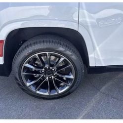 Grand Wagoneer OEM 22" Obsidian Wheels and Tires 285/45 R22