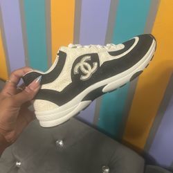 Size 7.5 Chanel Shoes Worn Once 