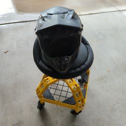 Troy Lee Designs SE4 Medium Helmet 