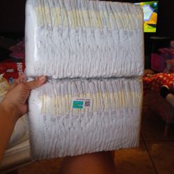 Pampers Size 2 
