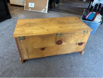 Amish Blanket Chest