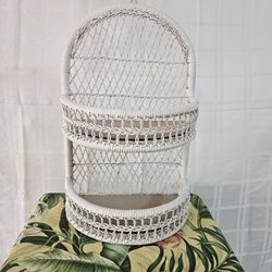 Wicker White Wall Hanging Organizer 