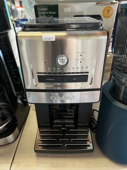 Cuisinart Custom Grind & Brew Single-Cup Coffee Maker