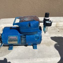 Air Compressor Small Hobby Compressor 1/4 HP Oilless With New Air Gauge, And Filter