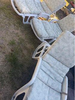 Loungers