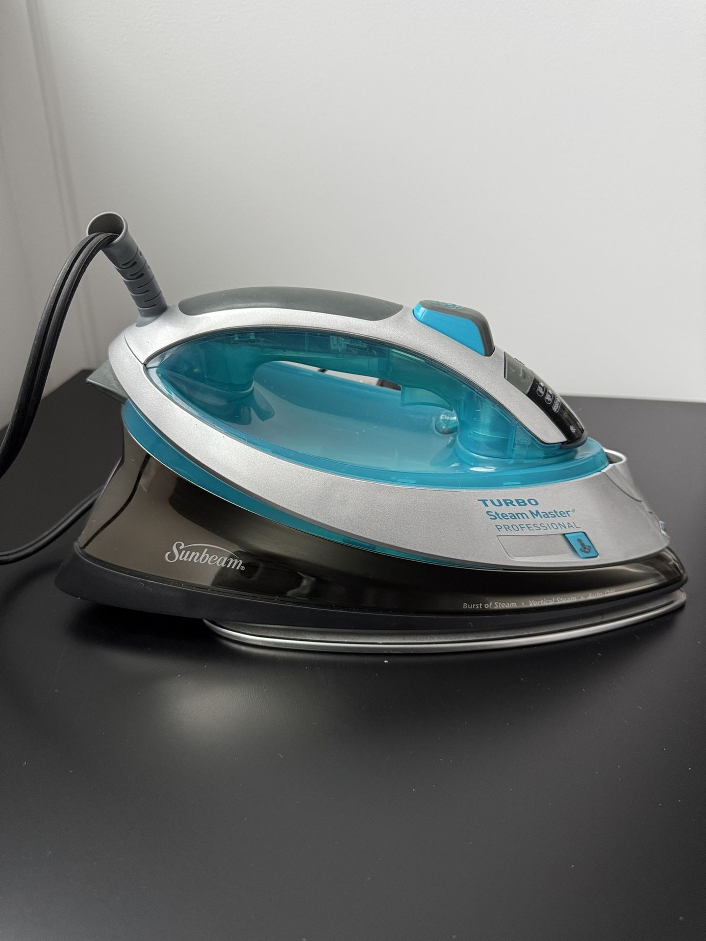 Sunbeam Iron Steamer (TURBO Steam Master Professional)