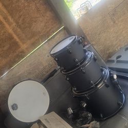 Drum Set MAPEX SET WITH SIMBOL ZARTAINS HOLE SET BLACK AND CROME